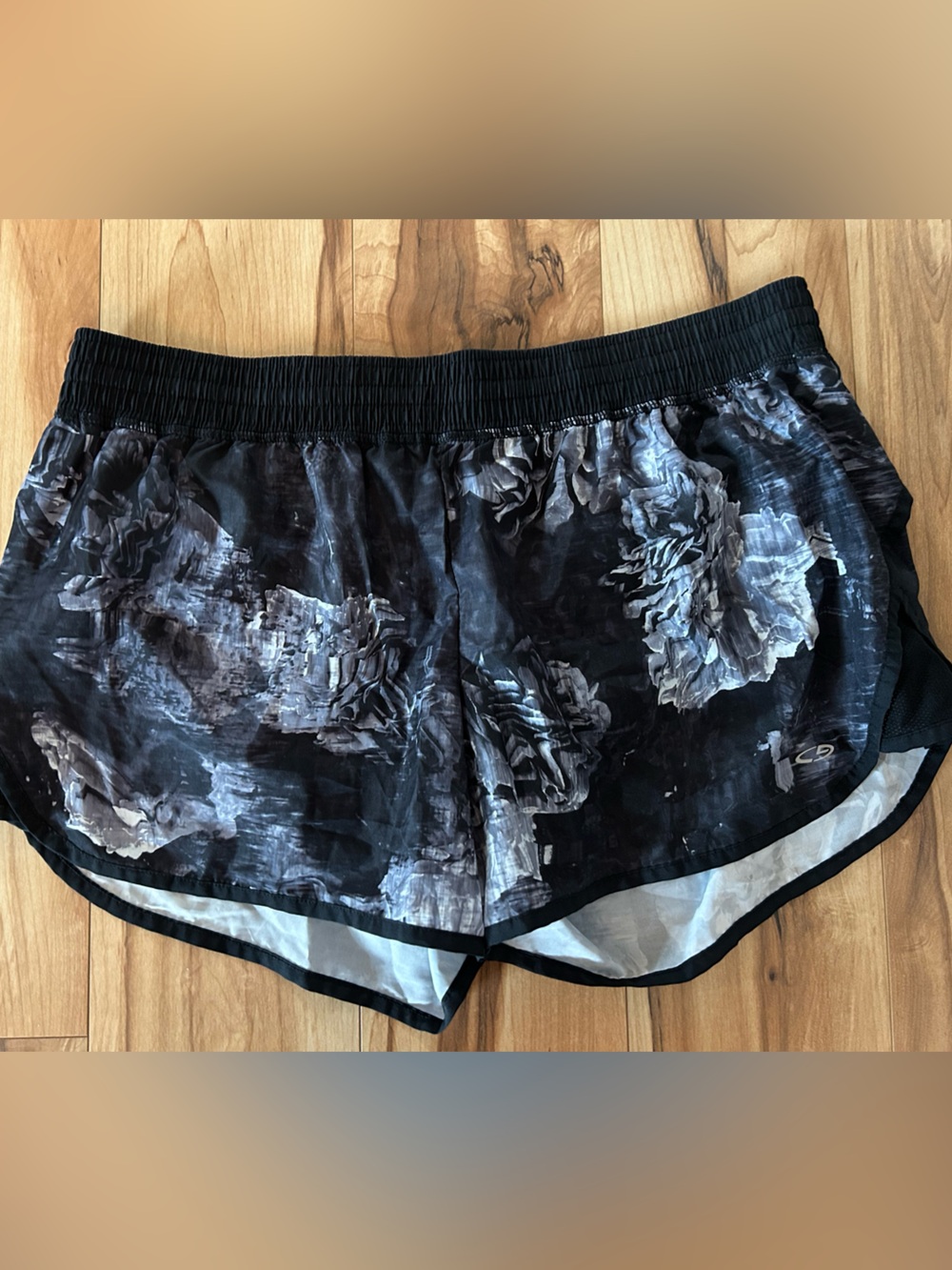 Champion Men's Black and Gray Floral Athletic Shorts